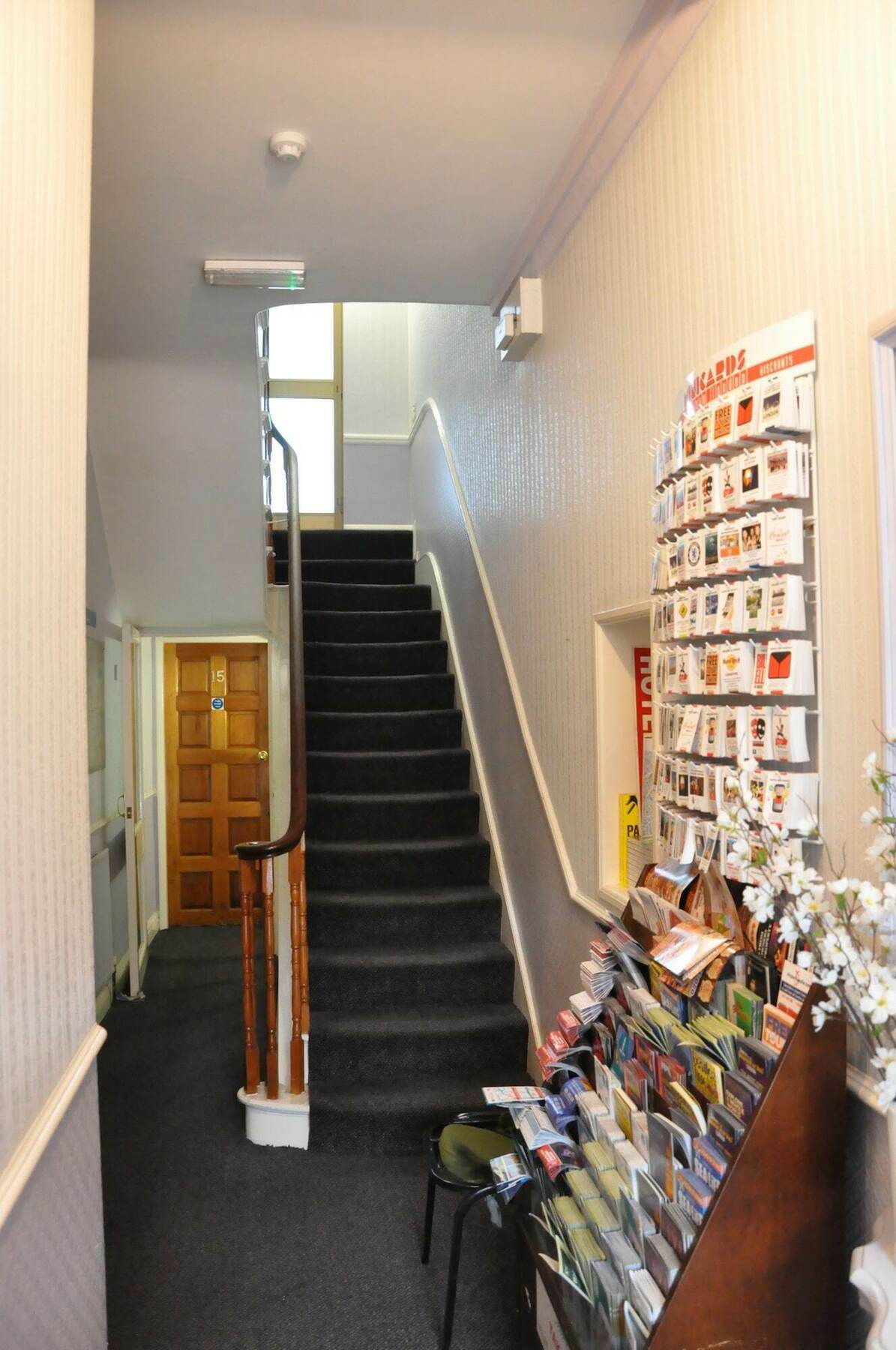 Отель Oyo 24 Sussex, London Paddington Экстерьер фото